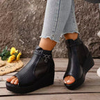 👡【35-41】Ženske moderne sandale s klinastom petom, koje pružaju iznimnu udobnost i elegantan efekt podizanja