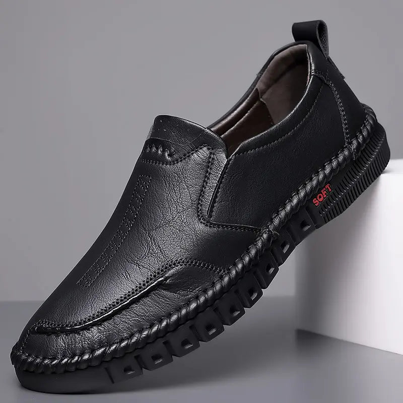 👞【39-44】2026 Muške casual kožne cipele, izrađene od prave kože, s mekim potplatom, protukliznim dizajnom, prozračne i udobne