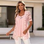 👚 Elegantna bluza 2 u 1 s čipkom i mrežicom – kroj koji vizualno sužava figuru i skriva trbuh, 5 boja, veličine S–4XL