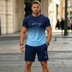 🔥【Rasprodaja na kraju sezone – 50% popusta!】Muški ljetni sportski casual komplet – udobna majica kratkih rukava i kratke hlače s modernim gradijentnim printom