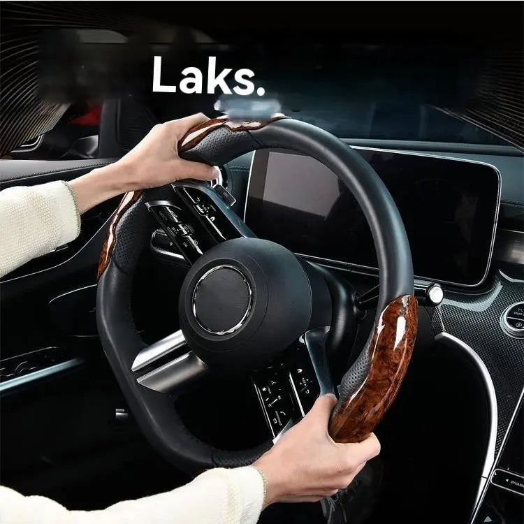 🚗【1 set od 3 komada】👍Navlaka za volan automobila s drvenim uzorkom – protuklizna zaštita i udoban prihvat